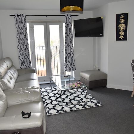 Spacious 1 Bedroom Apartment In Wigan Shevington المظهر الخارجي الصورة